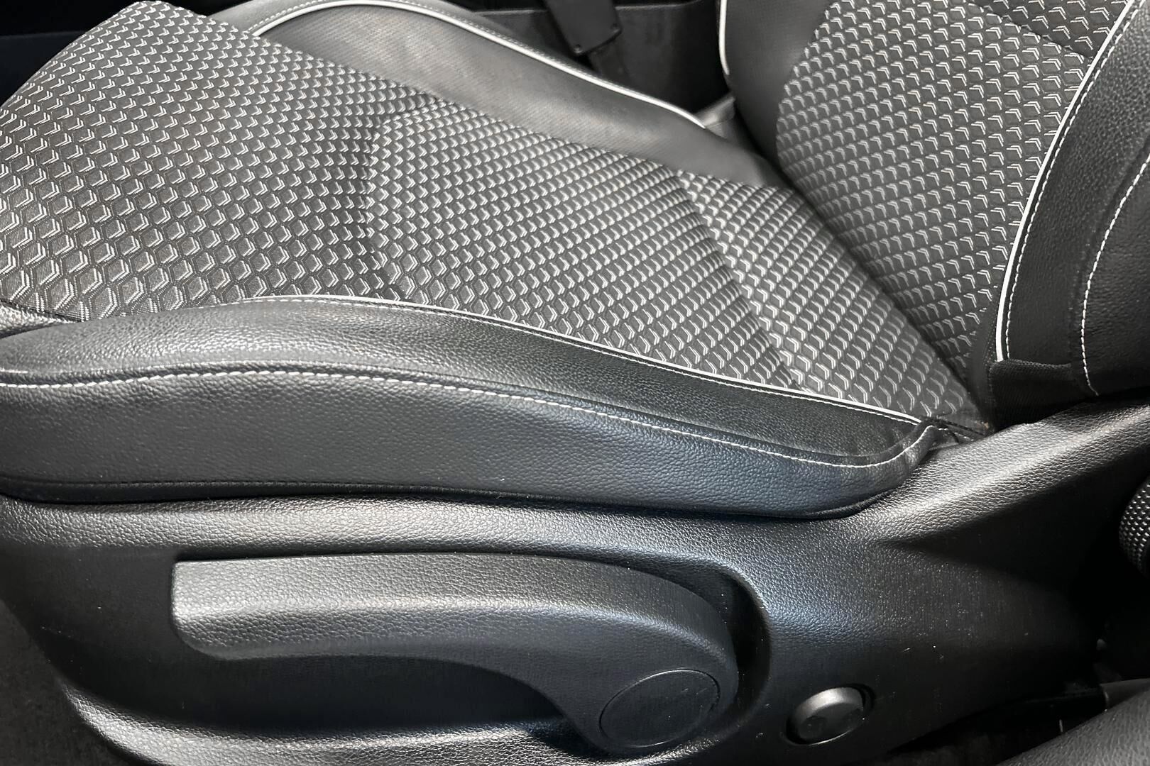 Kia XCeed iso kuva 20