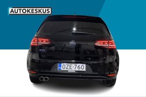Volkswagen Golf esikatselu 6