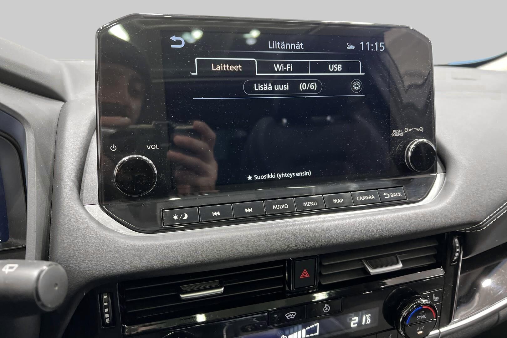 Nissan Qashqai iso kuva 24