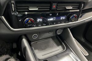 Nissan Qashqai esikatselu 13