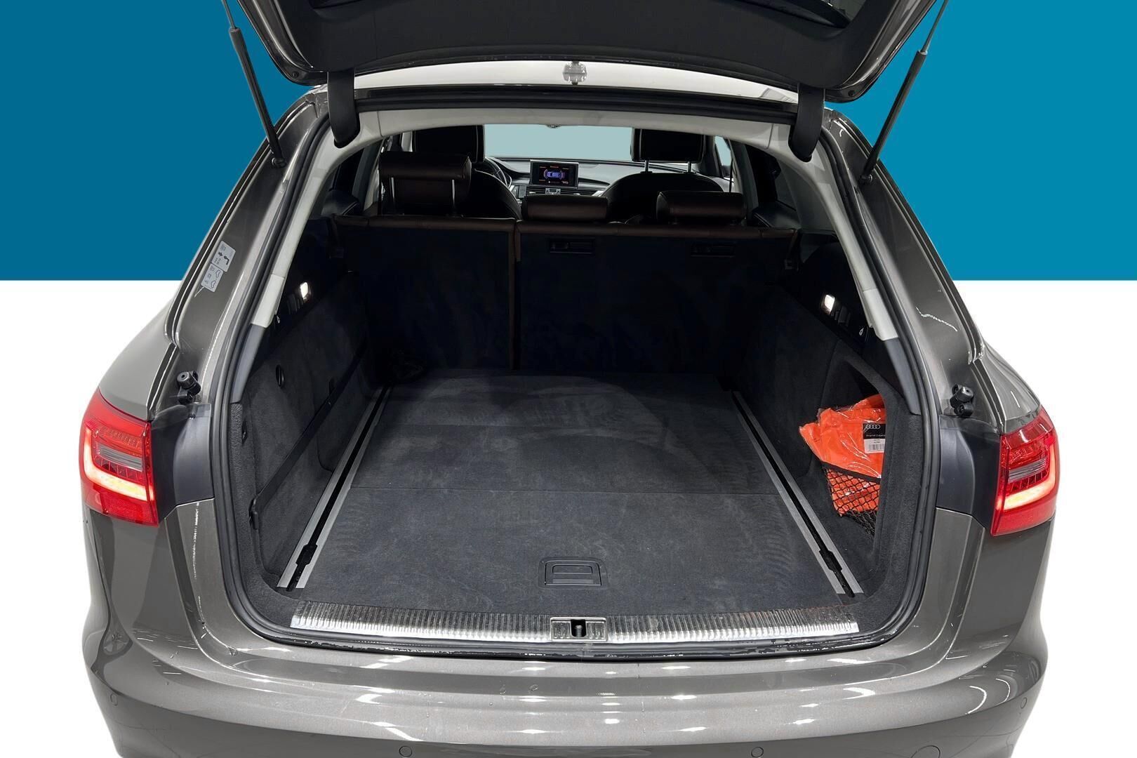 Audi A6 iso kuva 12