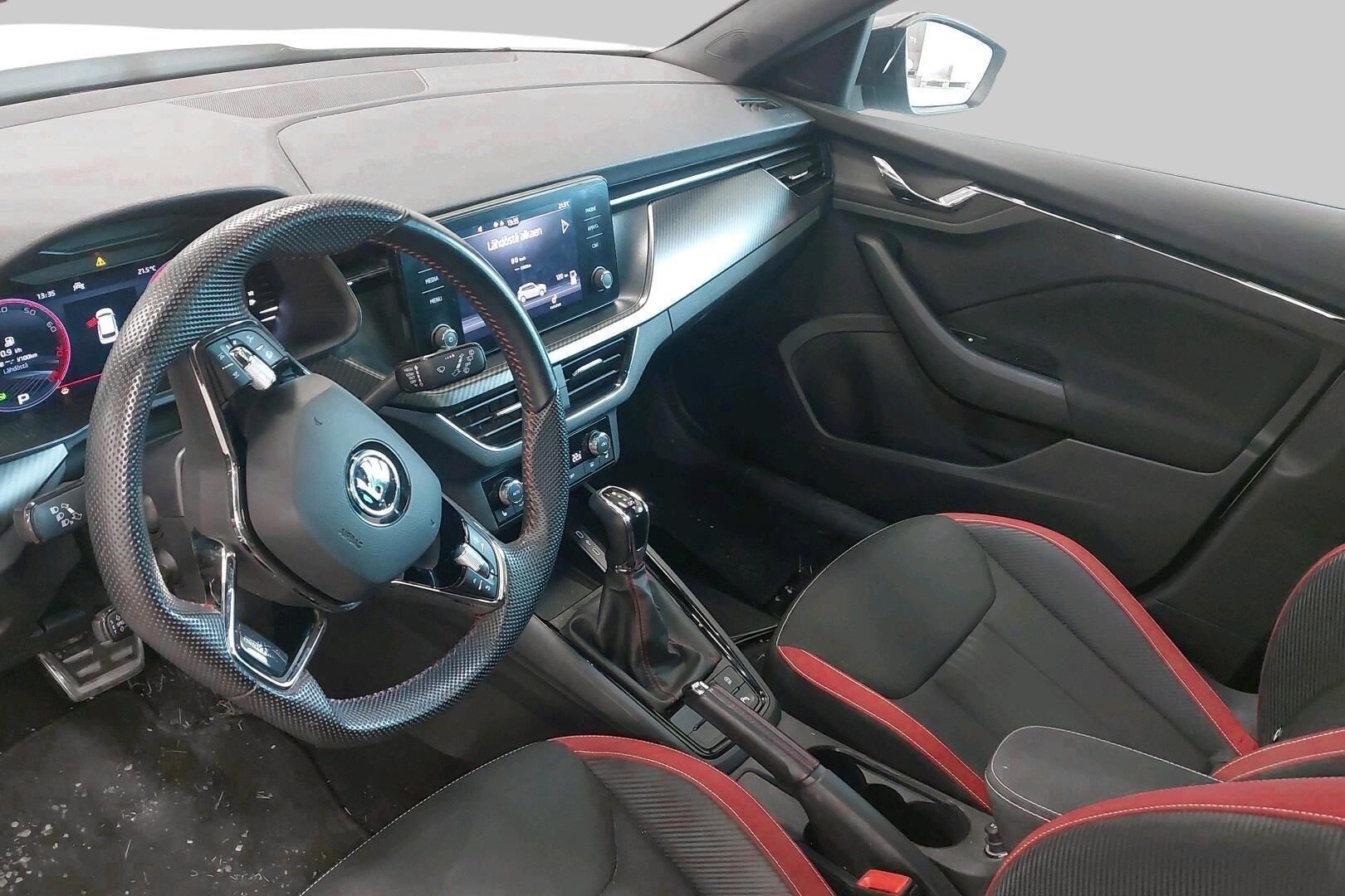 Skoda Kamiq iso kuva 1