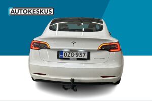 Tesla Model 3 esikatselu 6