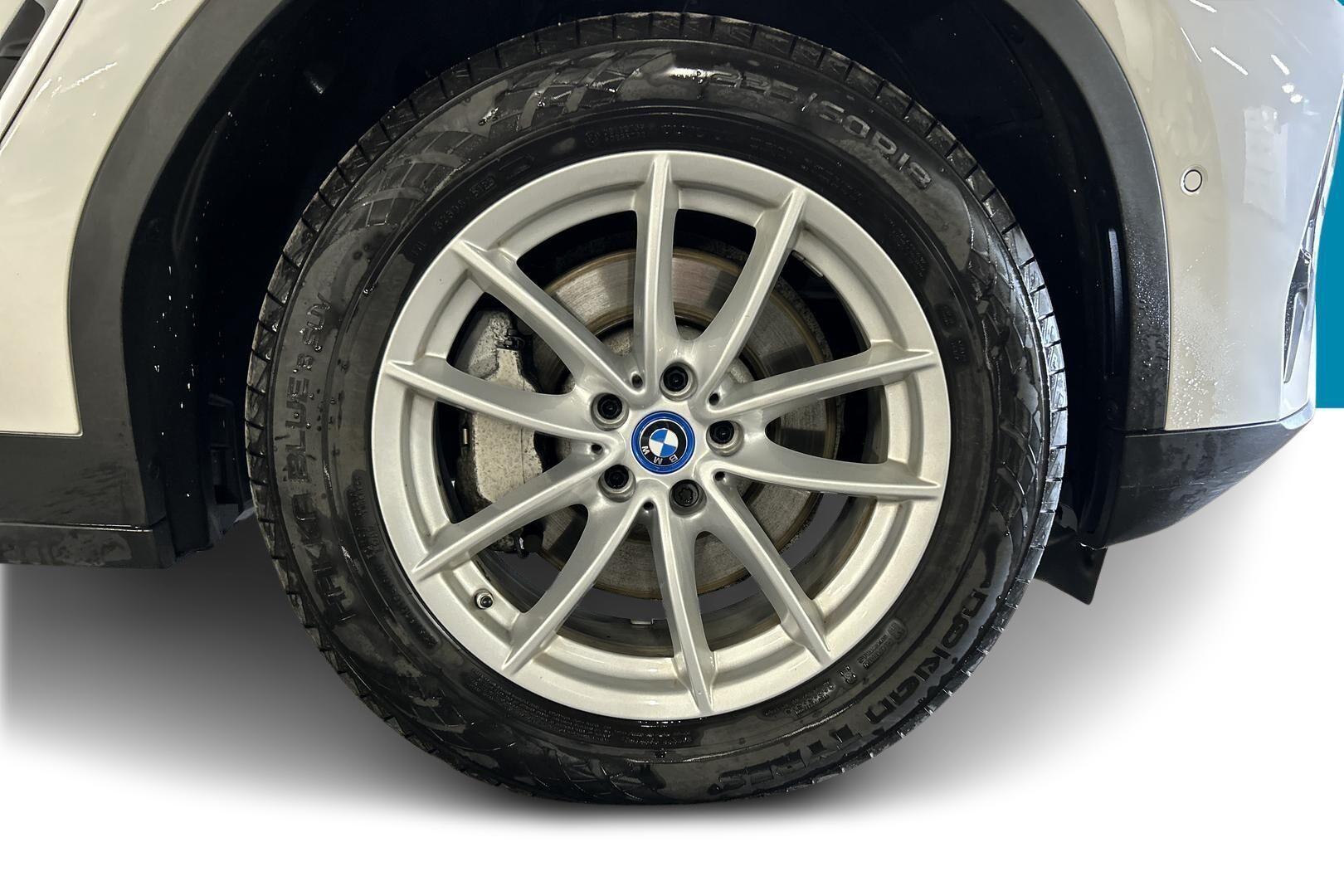 BMW X3 iso kuva 12