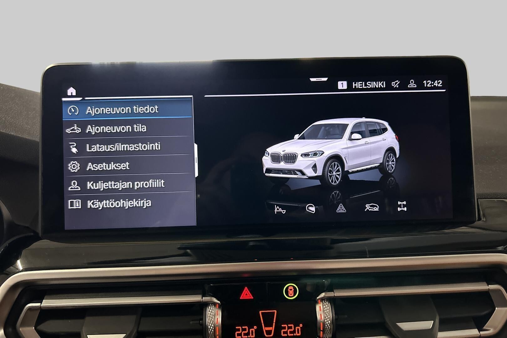 BMW X3 iso kuva 34