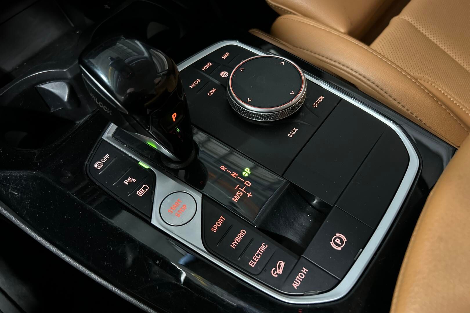 BMW X3 iso kuva 32