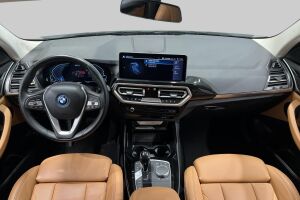 BMW X3 esikatselu 11