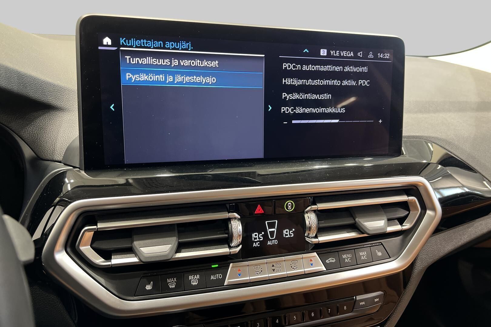 BMW X3 iso kuva 23