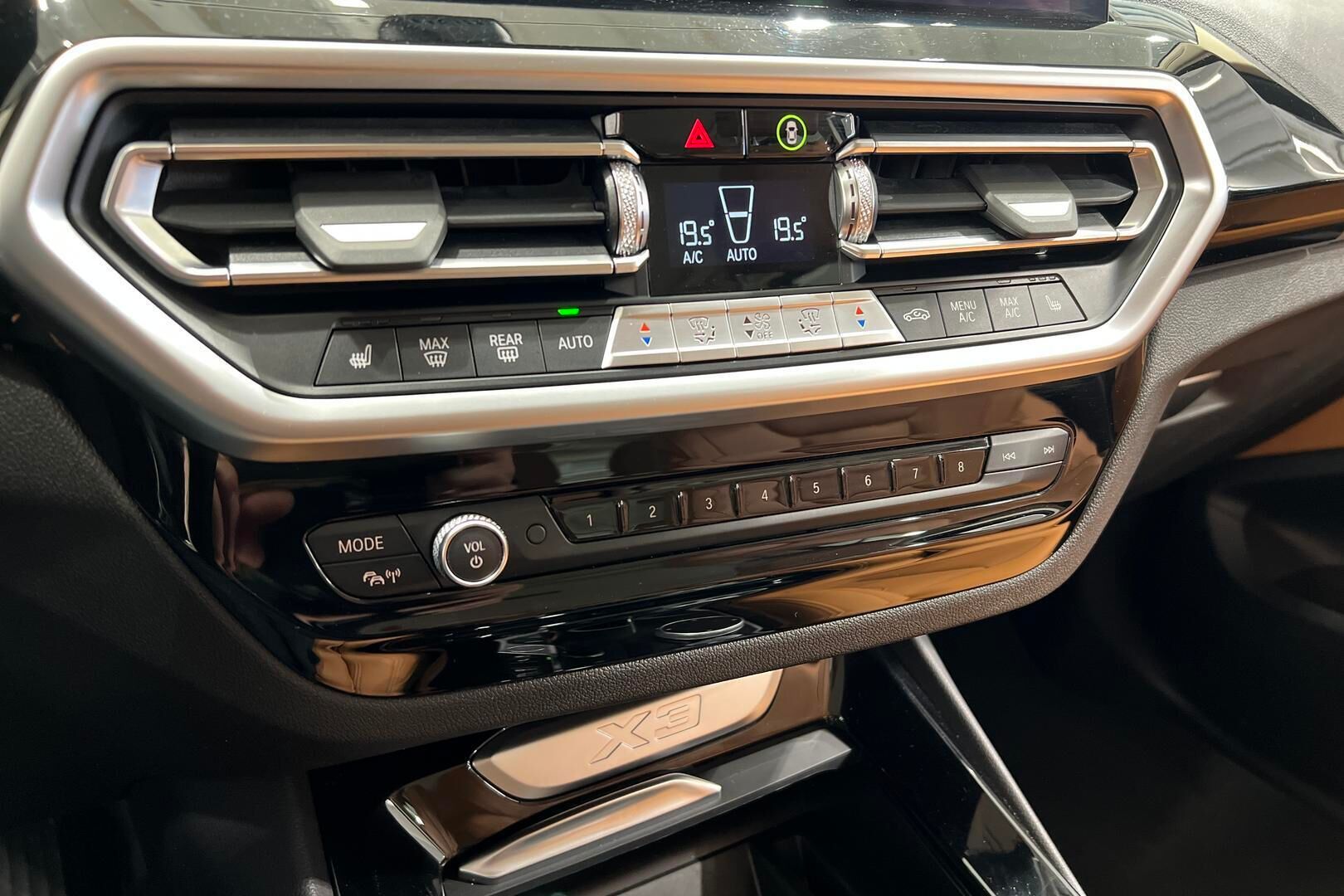 BMW X3 iso kuva 25