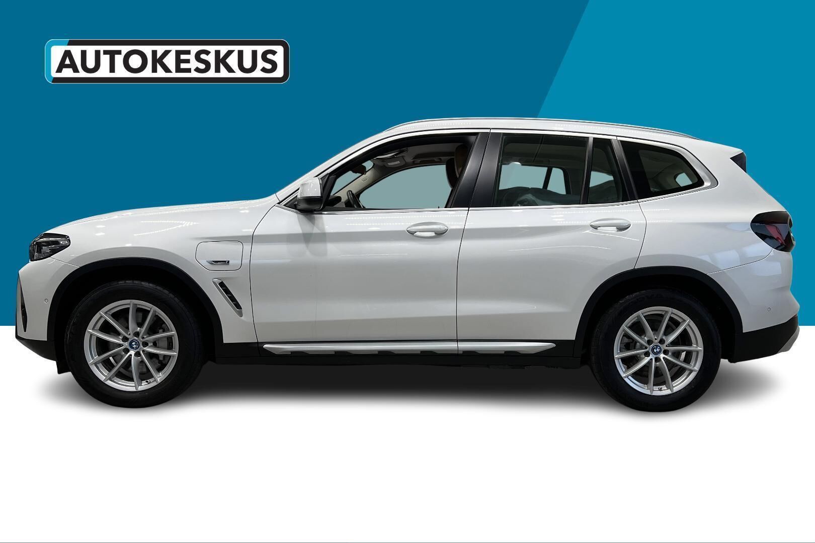 BMW X3 iso kuva 8