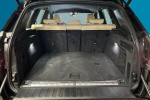 BMW X5 esikatselu 29