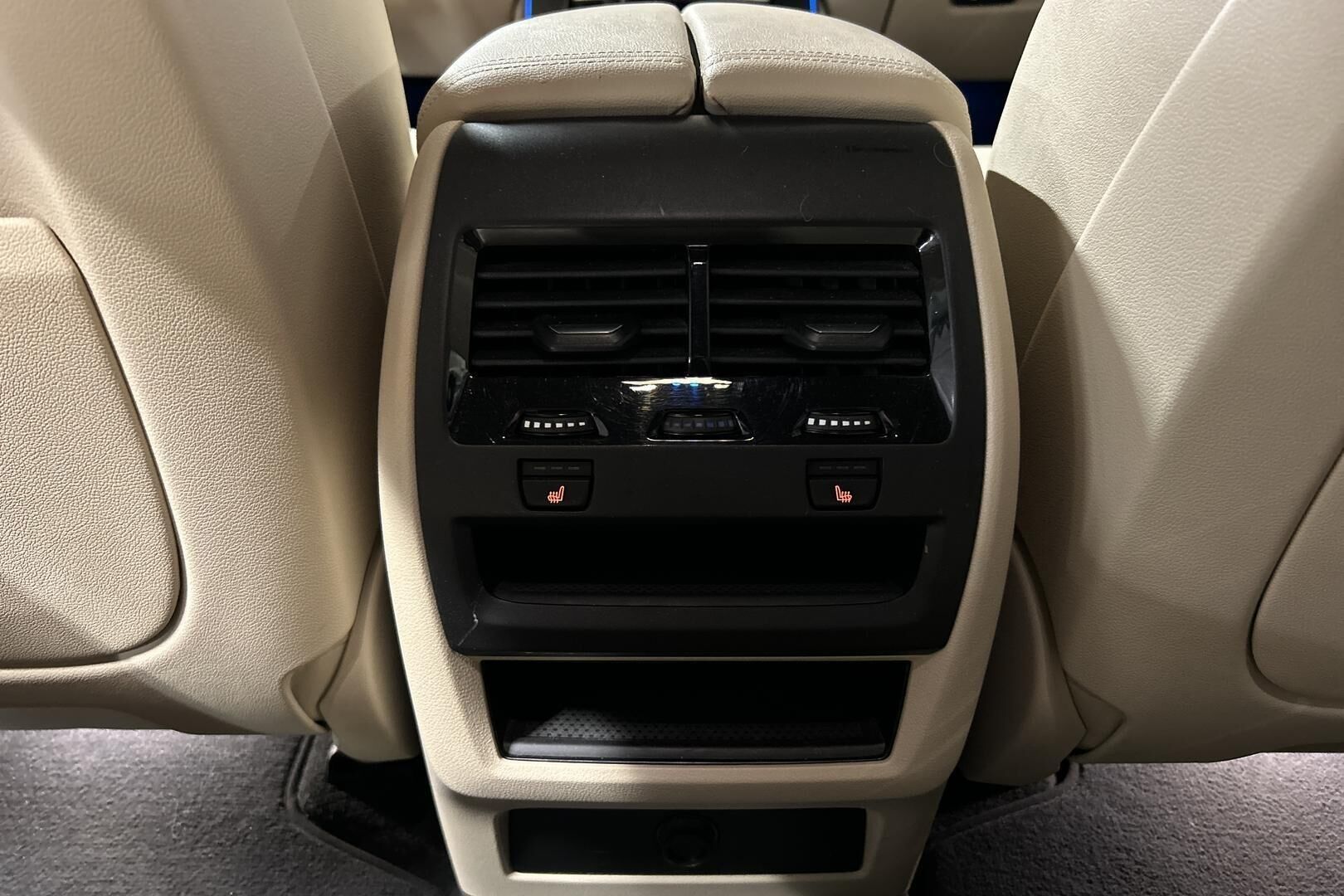 BMW X5 iso kuva 31