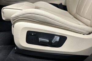 BMW X5 esikatselu 32