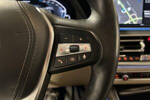 BMW X5 esikatselu 14