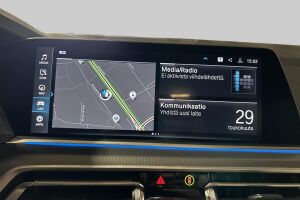 BMW X5 esikatselu 33