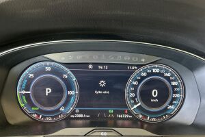 Volkswagen Passat esikatselu 14