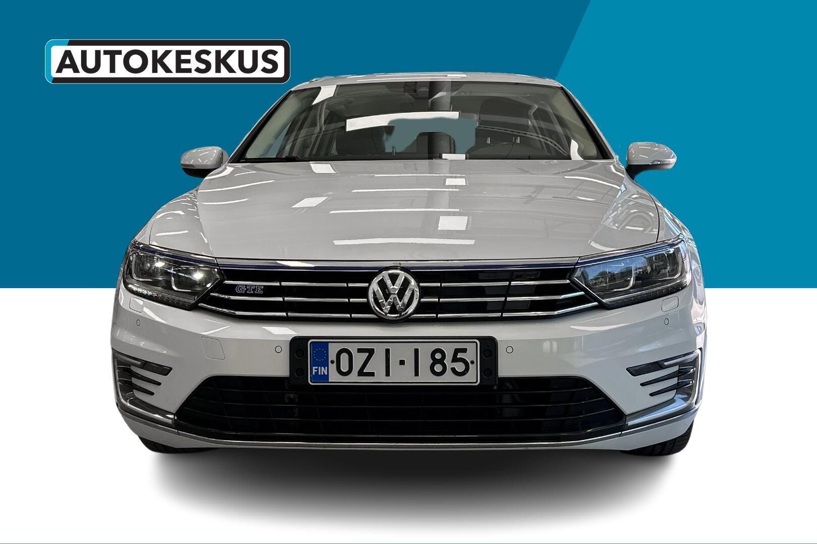 Volkswagen Passat iso kuva 2