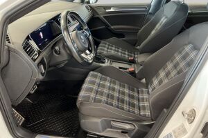 Volkswagen Golf esikatselu 9