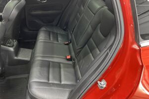 Volvo V60 esikatselu 8