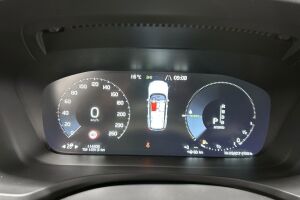 Volvo V60 esikatselu 11