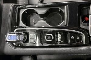 Volvo V60 esikatselu 14