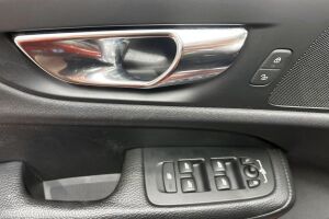 Volvo V60 esikatselu 17