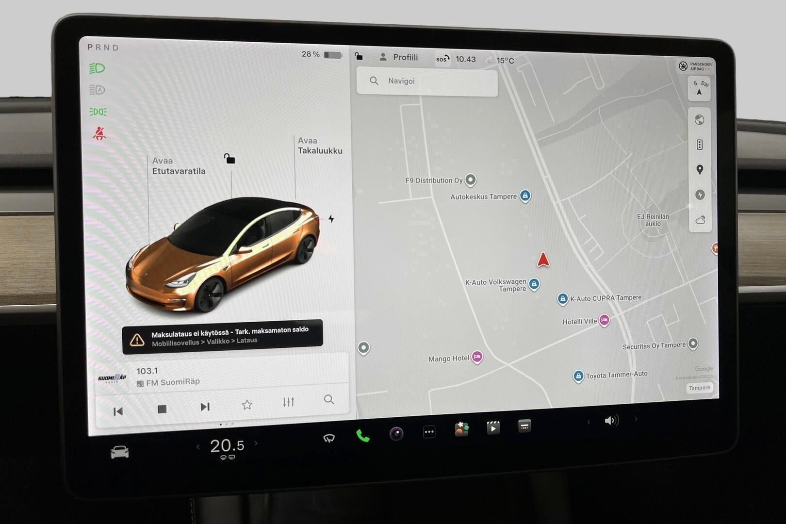 Tesla Model 3 iso kuva 19
