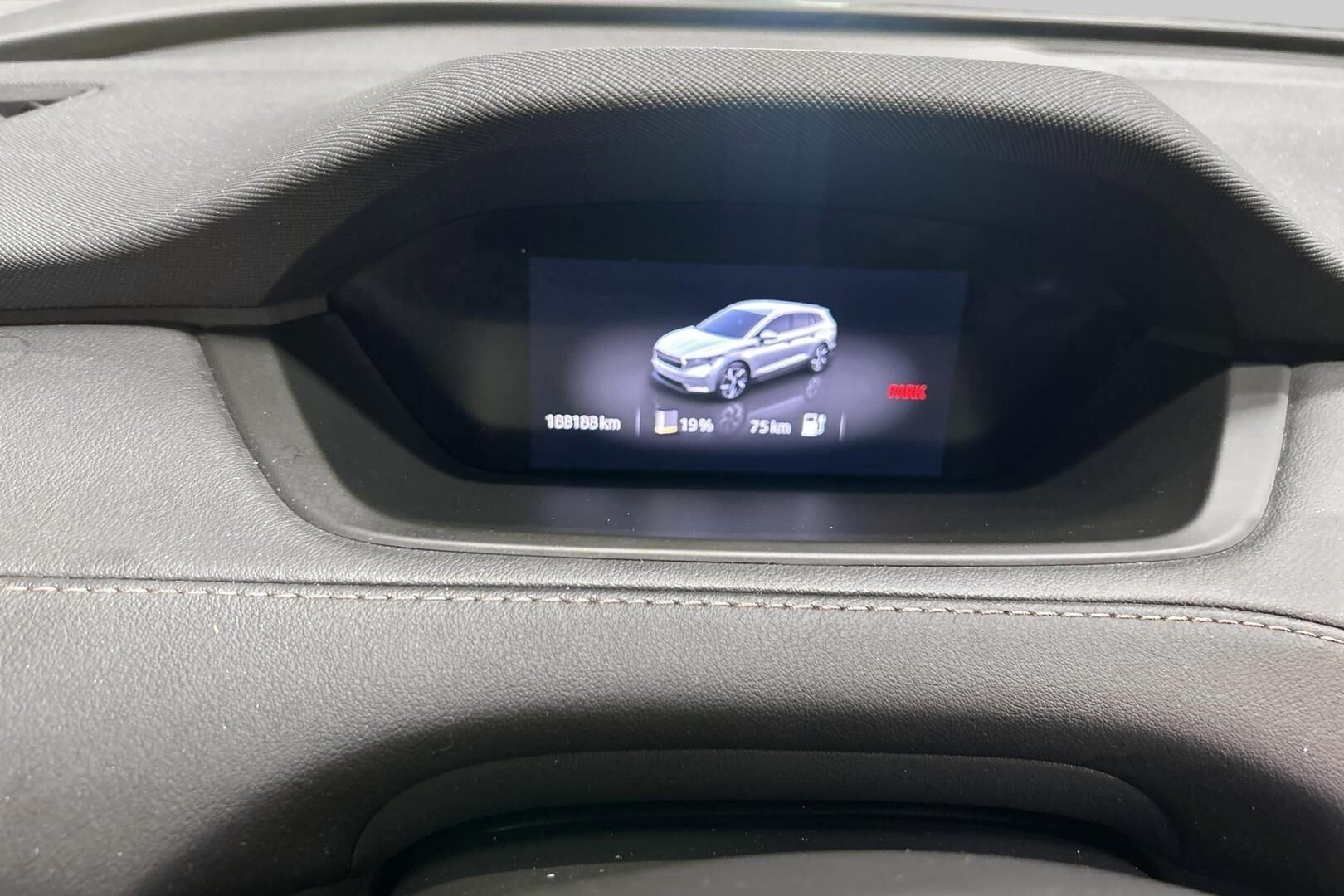 Skoda Enyaq iso kuva 14