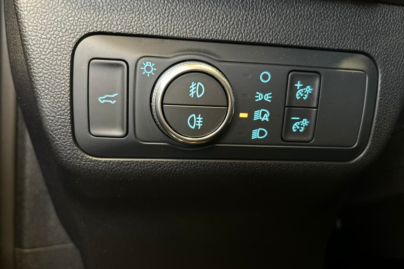 Ford Kuga iso kuva 25