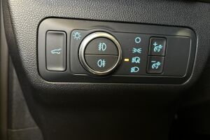 Ford Kuga esikatselu 25