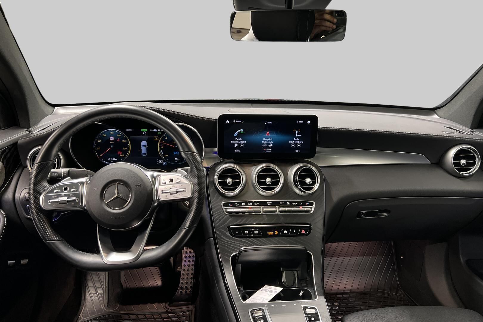 Mercedes-Benz GLC iso kuva 9