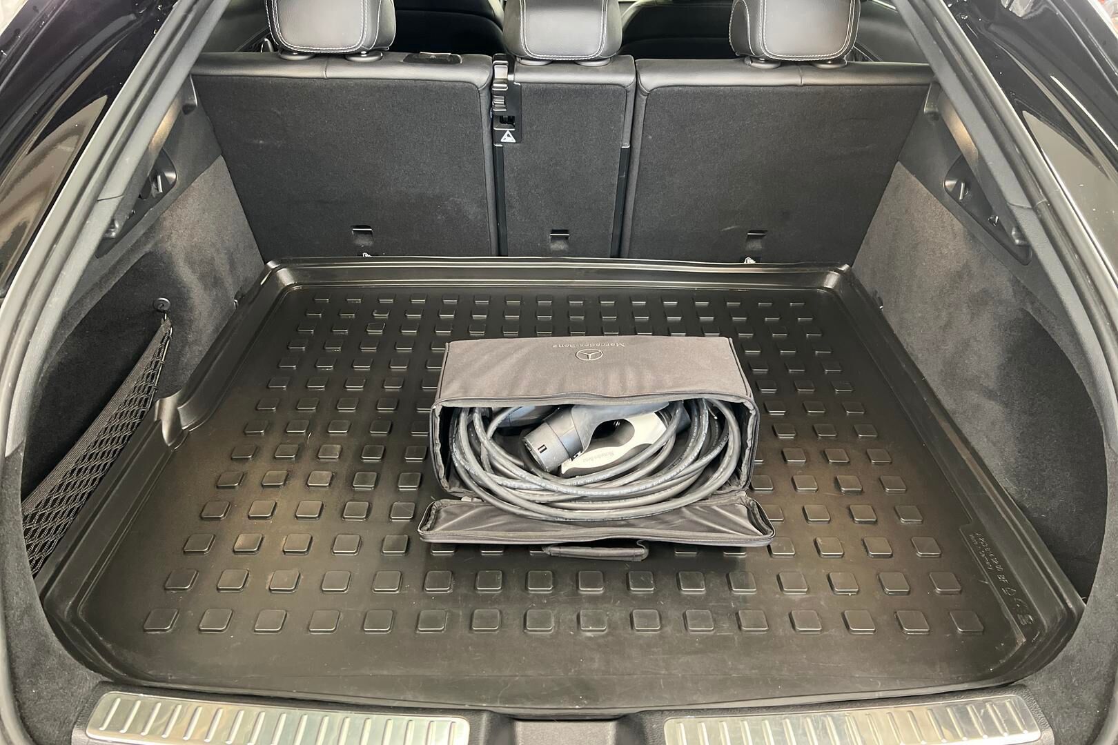 Mercedes-Benz GLC iso kuva 10