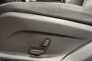 Mercedes-Benz GLC esikatselu 12