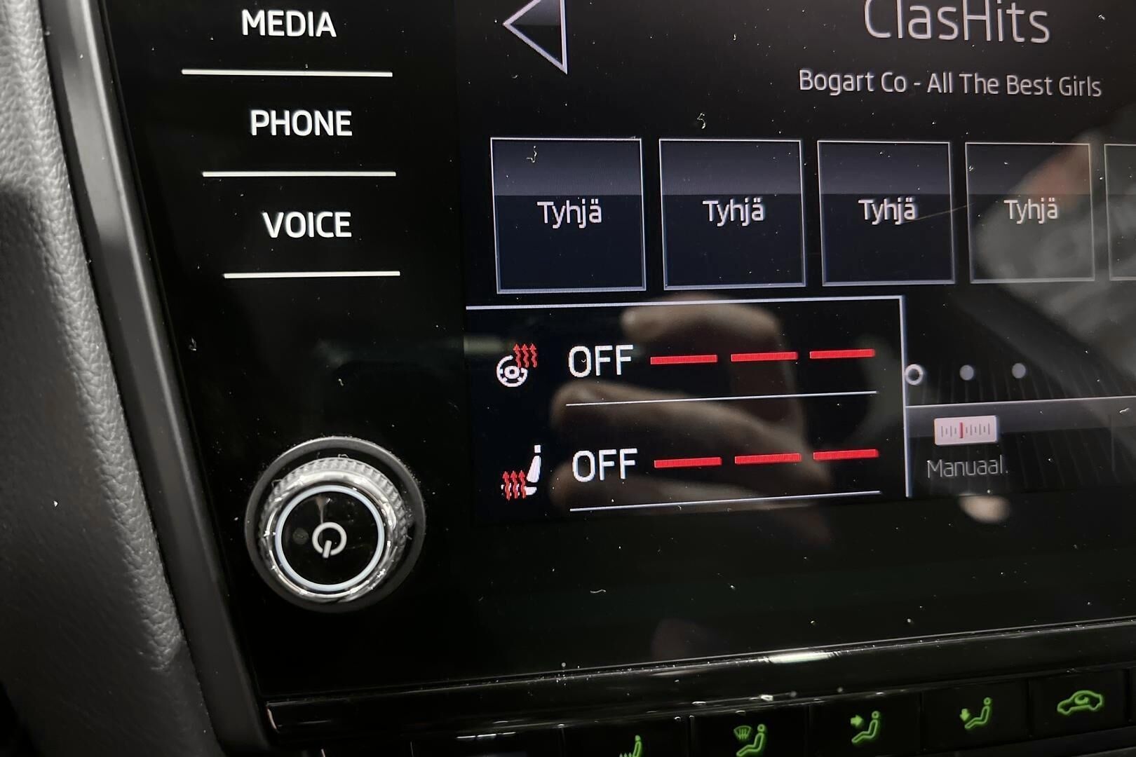 Skoda Octavia iso kuva 16