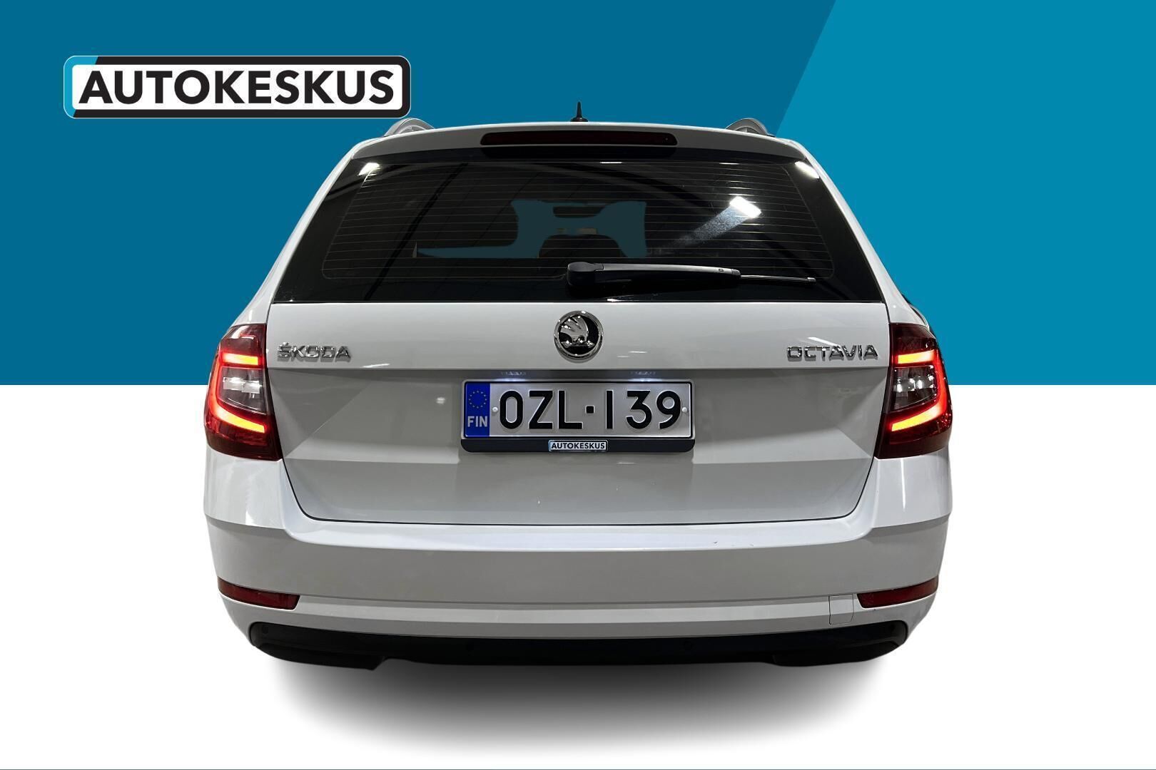 Skoda Octavia iso kuva 5