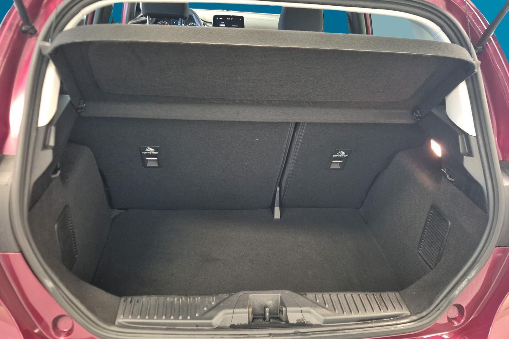 Ford Fiesta iso kuva 12