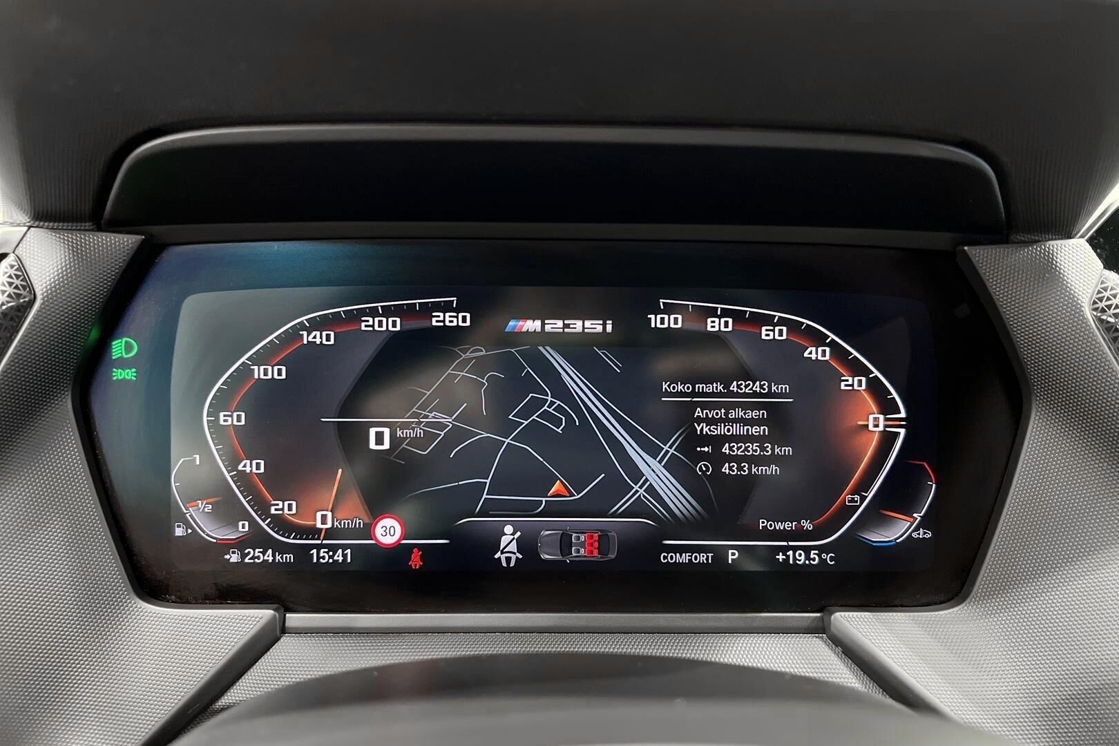 BMW 2-sarja iso kuva 13