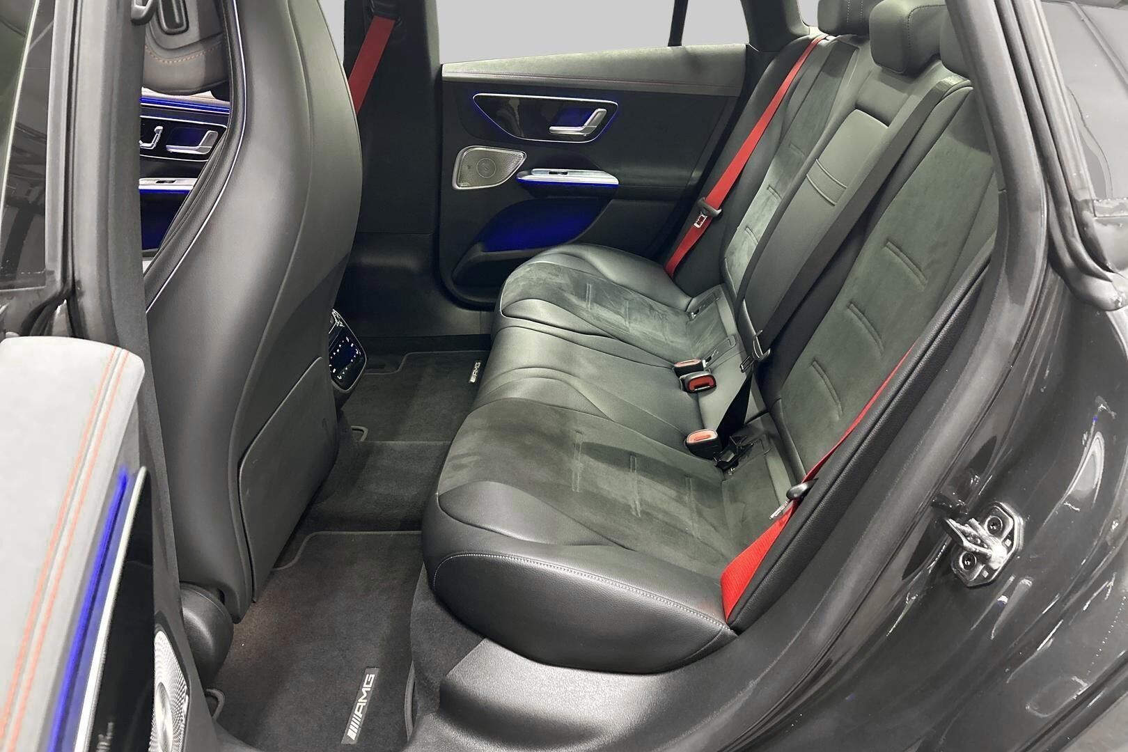 Mercedes-Benz EQE iso kuva 10