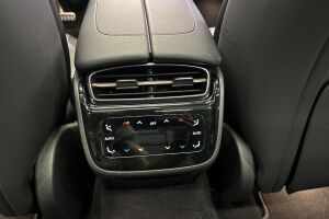 Mercedes-Benz EQE esikatselu 24
