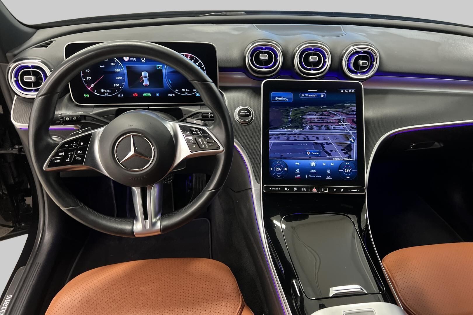 Mercedes-Benz C iso kuva 10