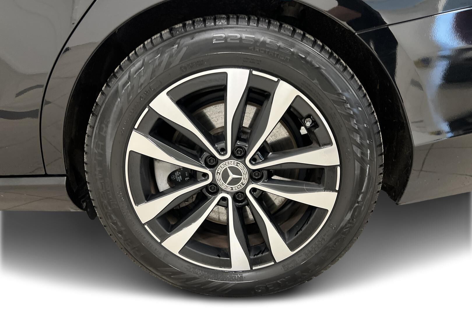 Mercedes-Benz C iso kuva 13