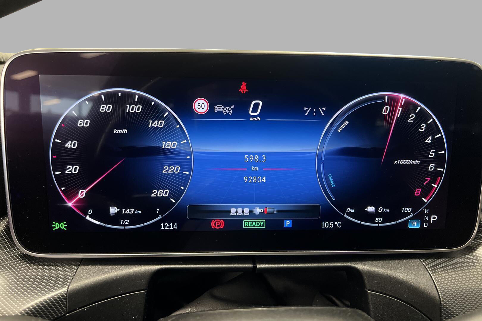 Mercedes-Benz C iso kuva 13