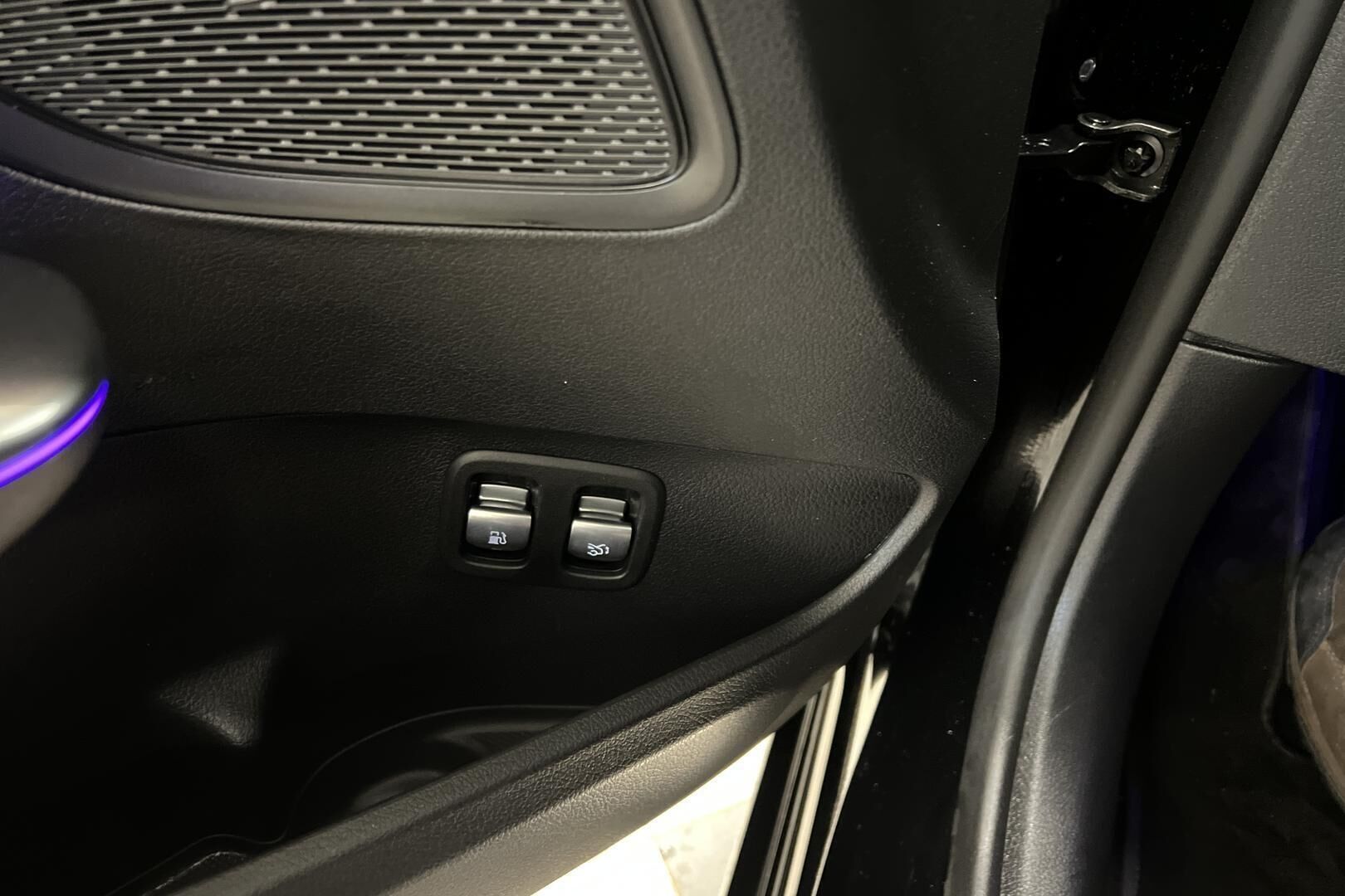 Mercedes-Benz C iso kuva 19