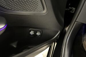 Mercedes-Benz C esikatselu 19