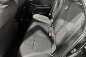 Toyota Yaris esikatselu 10