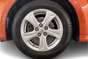 Toyota Yaris esikatselu 11