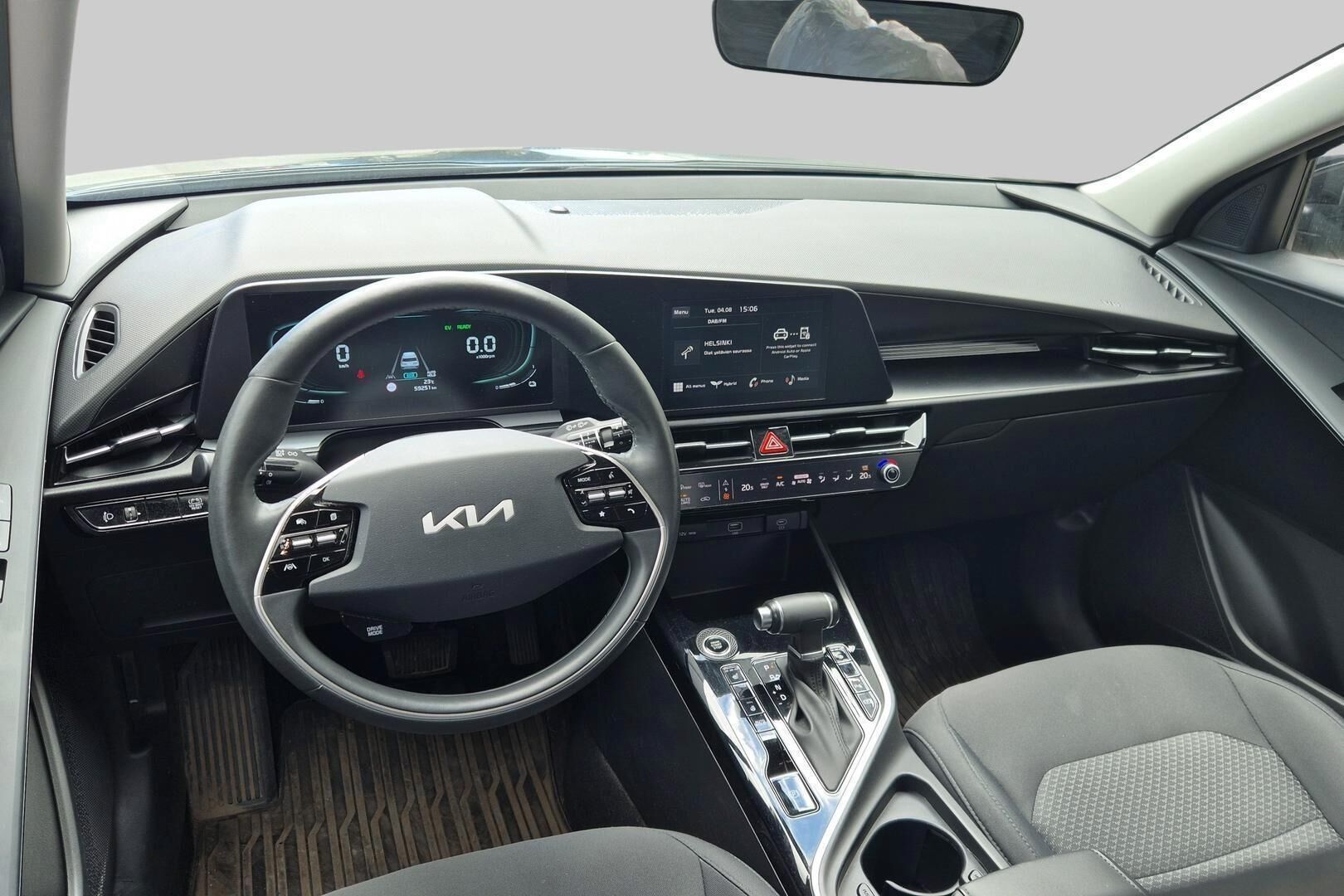 Kia Niro iso kuva 1
