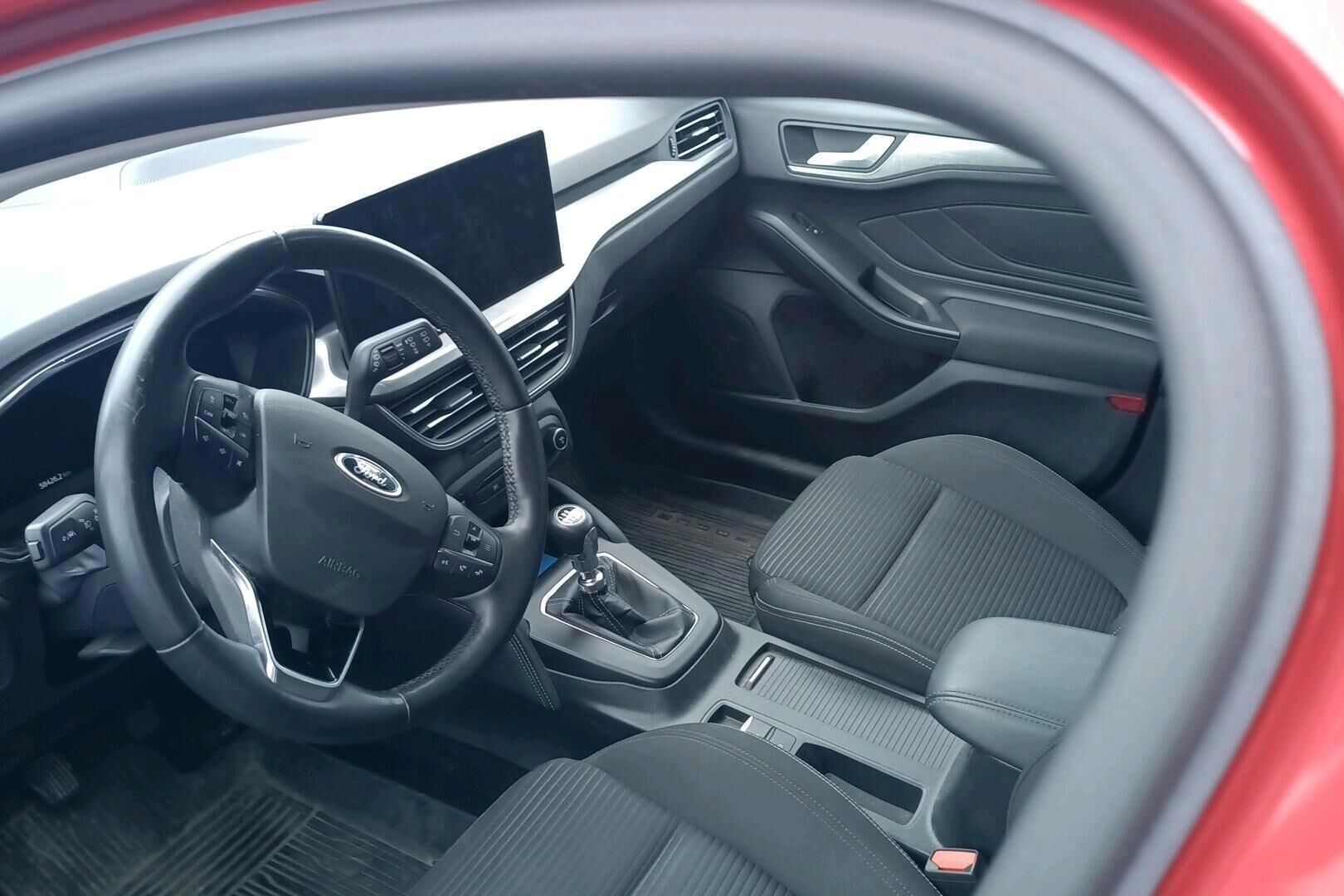 Ford Focus 2023, kuva 3/5