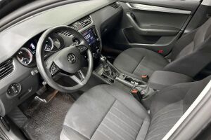 Skoda Octavia esikatselu 8