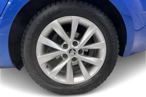 Skoda Octavia esikatselu 13